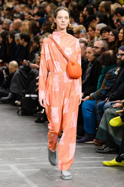 Look 20